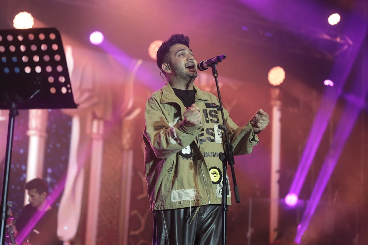 Vidhyadeep University cultural program